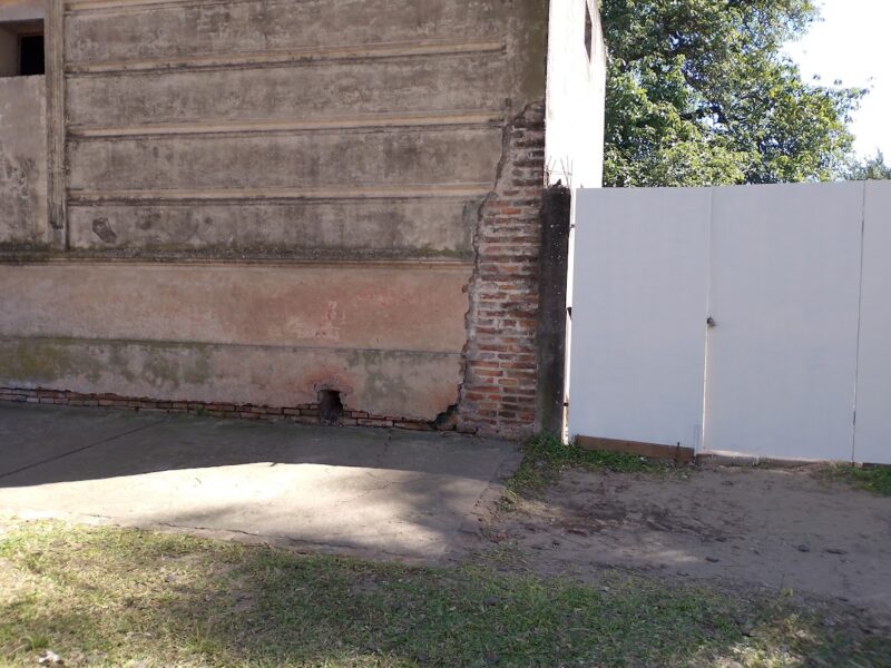 Alquilo Local Comercial San Martín y Mancini