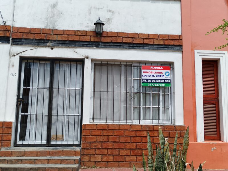 Alquilo Local Sta Rita 163