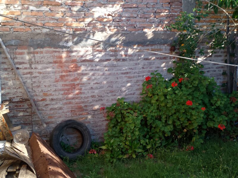 Alquilo Local Sta Rita 163