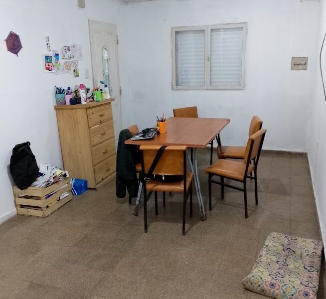 VENDO Casa Barrio 65 VV