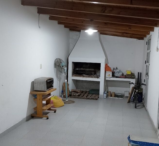 VENDO Casa Barrio 65 VV