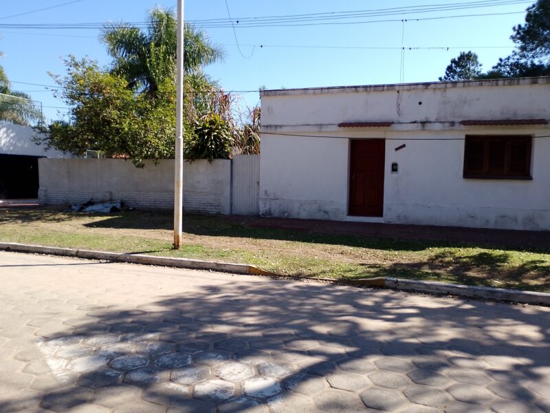 Vendo Casa Ramón F. García 1657