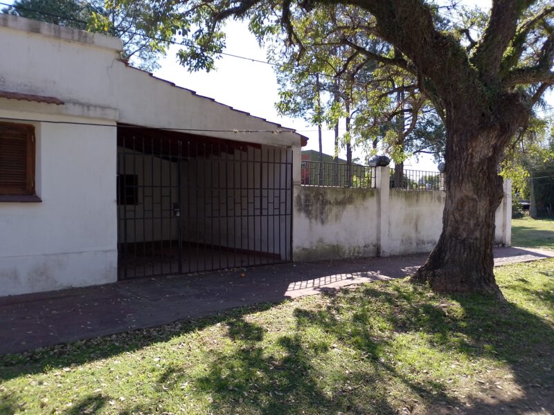 Vendo Casa Ramón F. García 1657