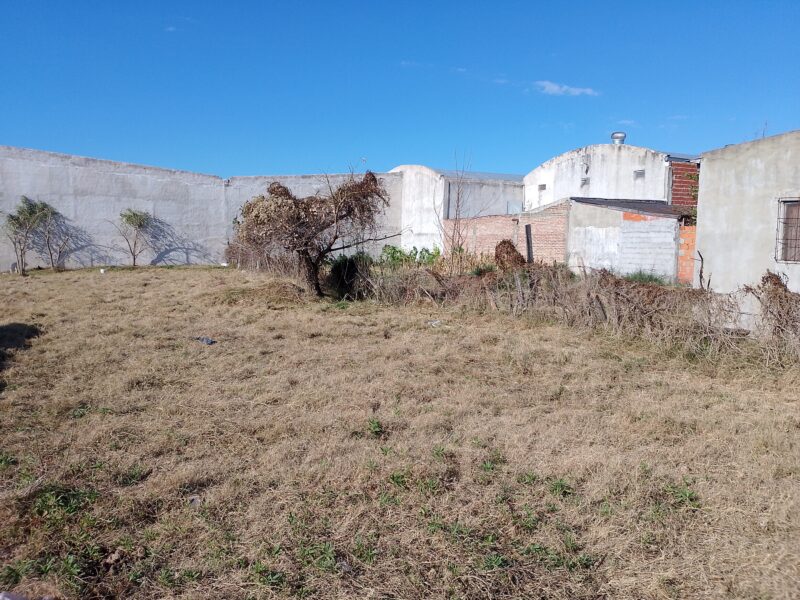 Vendo Terreno Berón de Astrada y Ricardi