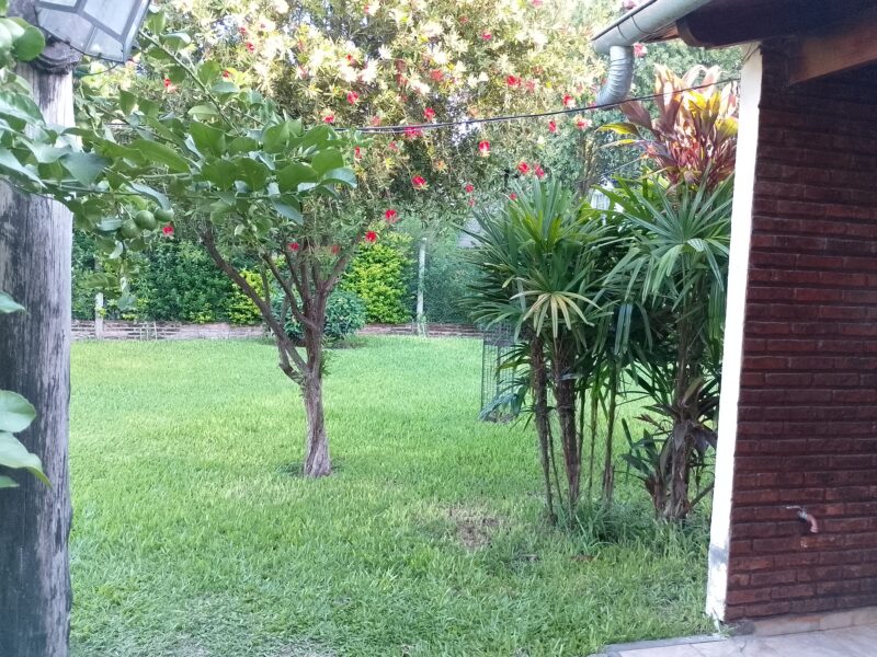 VENDO Chalet | Esquina Corrientes