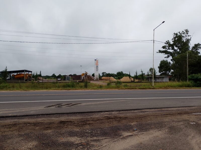 ALQUILO Galpón | Esquina Corrientes