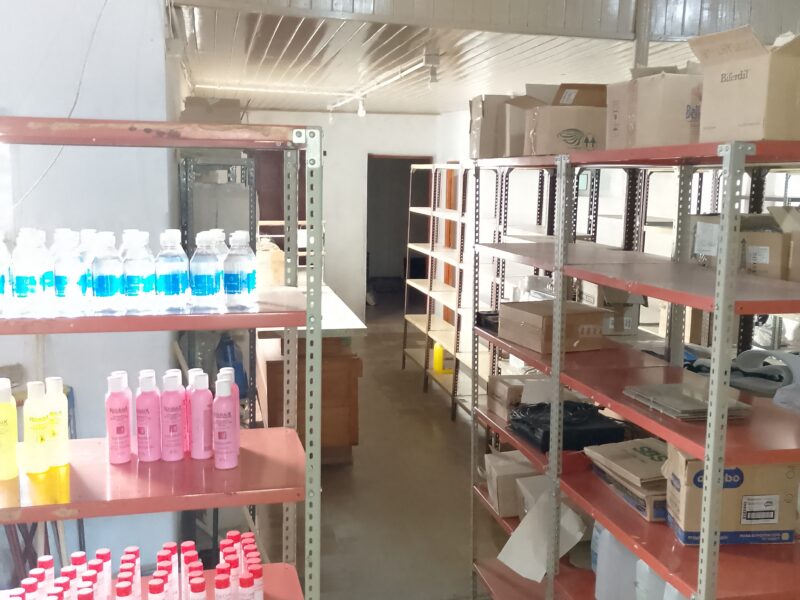 ALQUILO LOCAL COMERCIAL | ESQUINA CORRIENTES