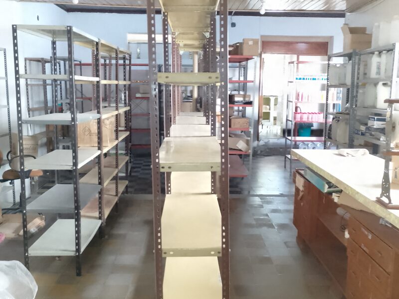 ALQUILO LOCAL COMERCIAL | ESQUINA CORRIENTES