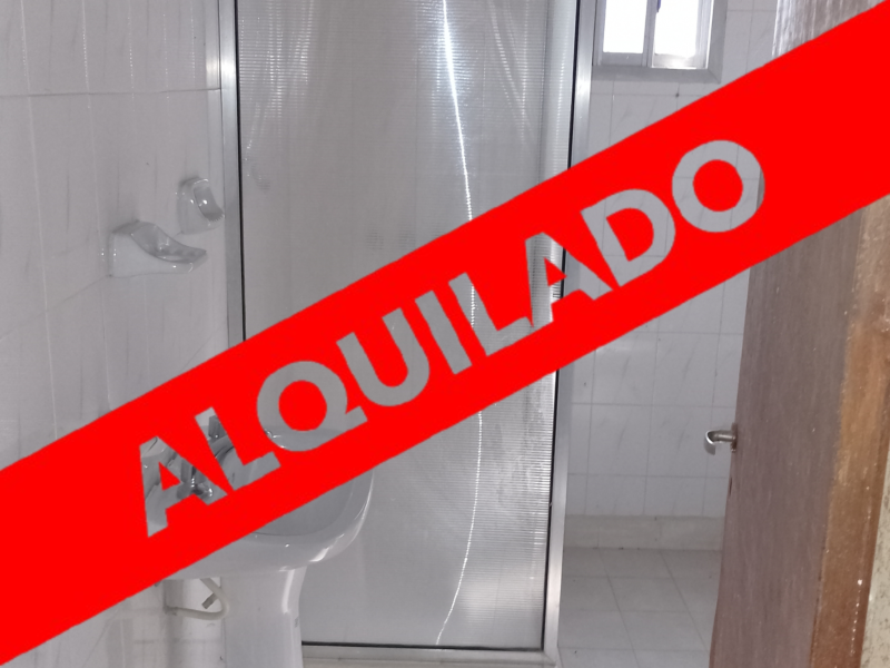 ALQUILO Departamento a Refaccionar | Esquina Corrientes