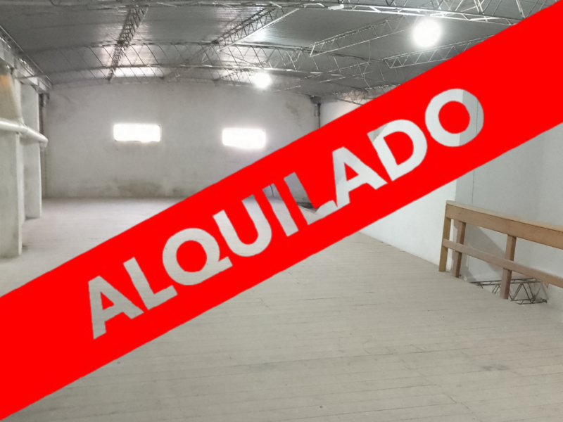ALQUILO Local Comercial | Esquina Corrientes