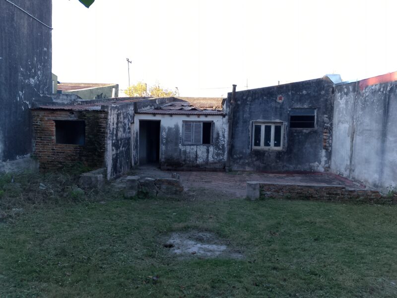 VENDO TERRENO Sgto. Cabral casi Schweizer