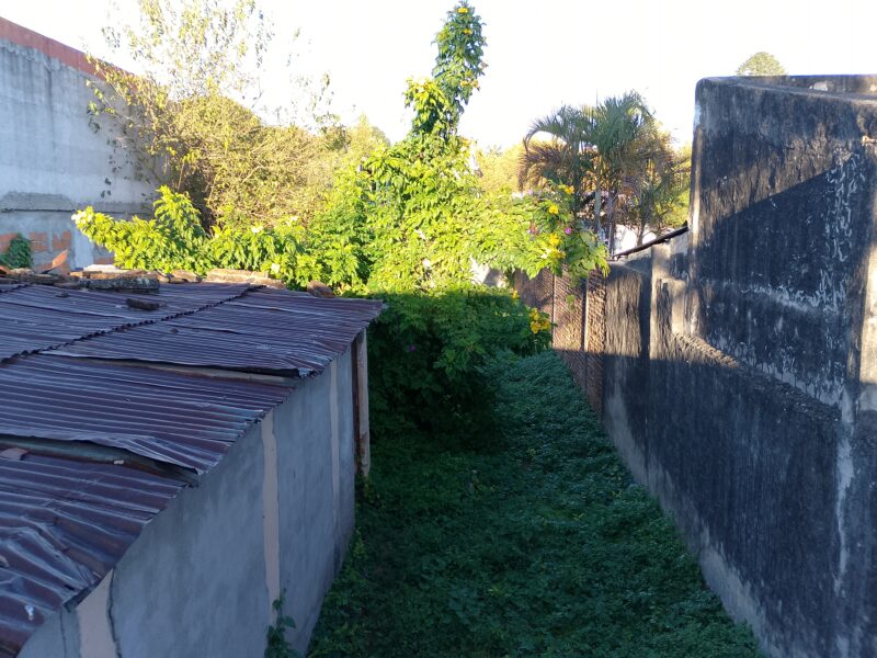 VENDO TERRENO Sarmiento casi Av. Mitre