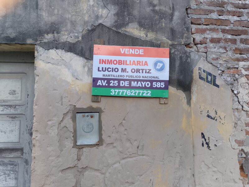 VENDO TERRENO Sarmiento casi Av. Mitre
