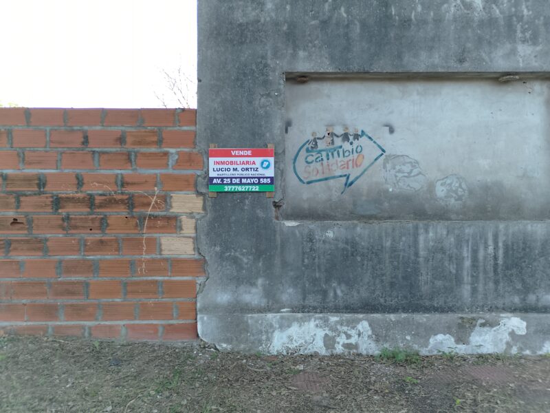 VENDO TERRENO Mitre y Cecilio Carreras
