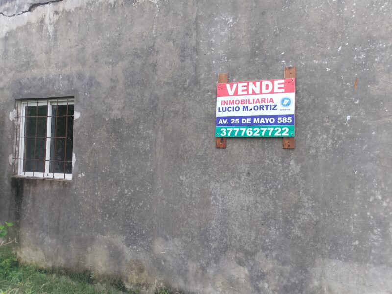 VENDO Casa para Refaccionar | Barrio 90 VV