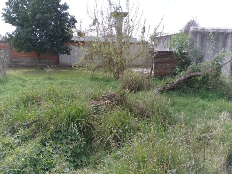 VENDO Casa para Refaccionar | Barrio 90 VV